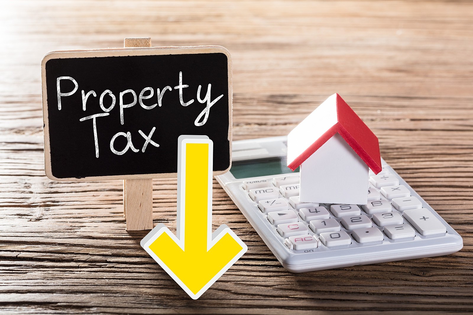 8 Newark Suburbs With Low Property Taxes: Newark Property Tax Guide